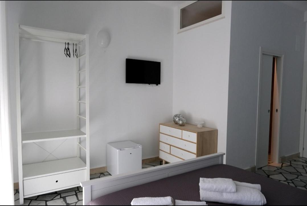 Sole & Luna Guest House Bari Exterior photo